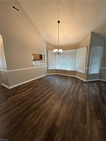 109 Three Notched RD, Yorktown, VA 23692