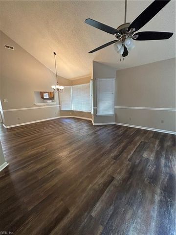 109 Three Notched RD, Yorktown, VA 23692