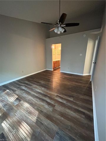 109 Three Notched RD, Yorktown, VA 23692