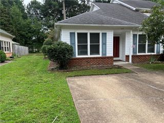 109 Three Notched RD, Yorktown, VA 23692
