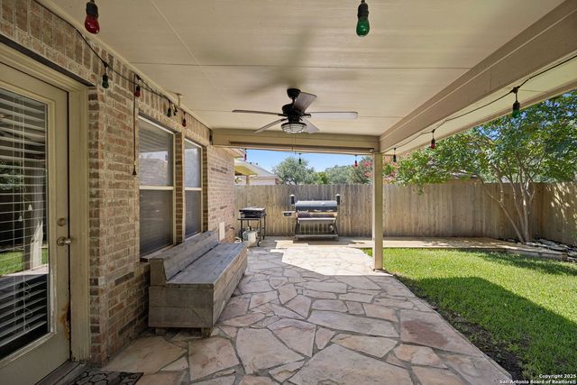 8819 Gustine, Helotes, TX 78023