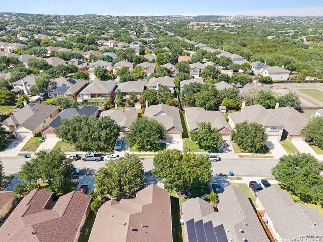 8819 Gustine, Helotes, TX 78023