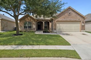 8819 Gustine, Helotes, TX 78023