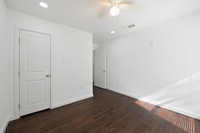 1428 Hawley Lane, Dallas, TX 75217