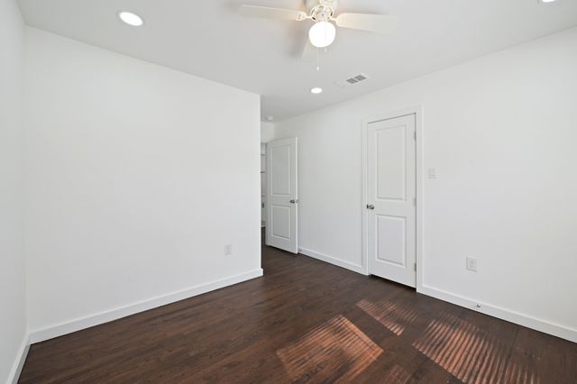 1428 Hawley Lane, Dallas, TX 75217