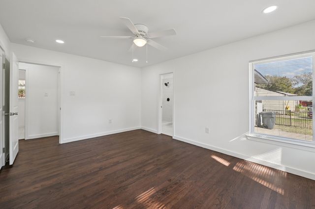 1428 Hawley Lane, Dallas, TX 75217