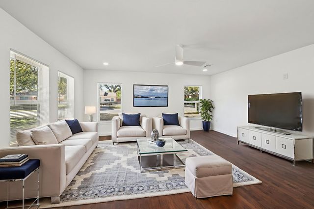 1428 Hawley Lane, Dallas, TX 75217