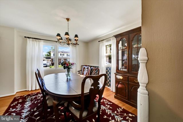 3 EYRE CT, Nottingham, MD 21236