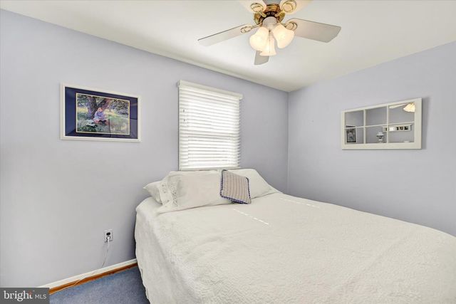 3 EYRE CT, Nottingham, MD 21236