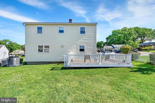 3 EYRE CT, Nottingham, MD 21236