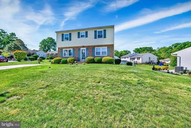 3 EYRE CT, Nottingham, MD 21236
