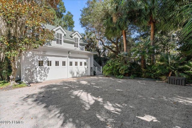 13 Prescient Avenue, Beaufort, SC 29907