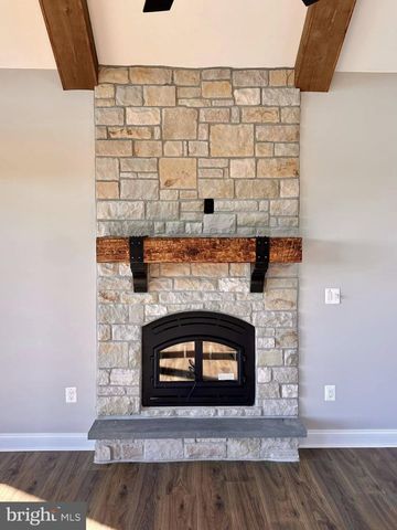 POND CREEK LN, Earleville, MD 21919