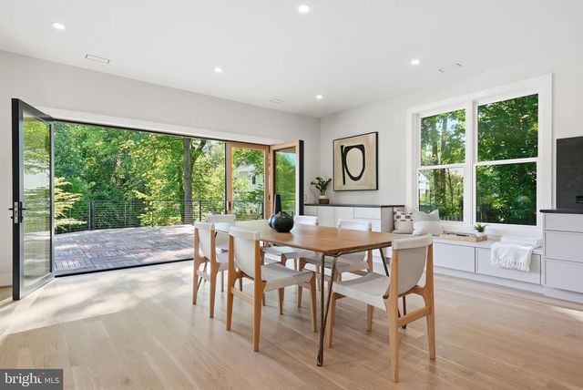 6801 CRUTCHFIELD ST, Falls Church, VA 22043