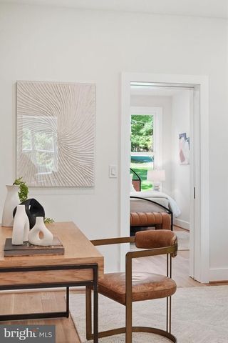 6801 CRUTCHFIELD ST, Falls Church, VA 22043