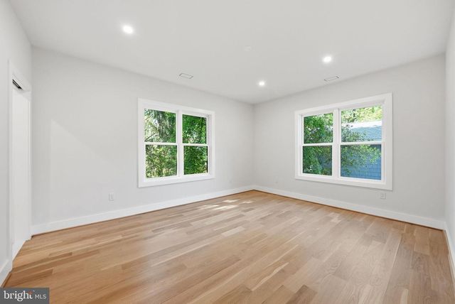 6801 CRUTCHFIELD ST, Falls Church, VA 22043