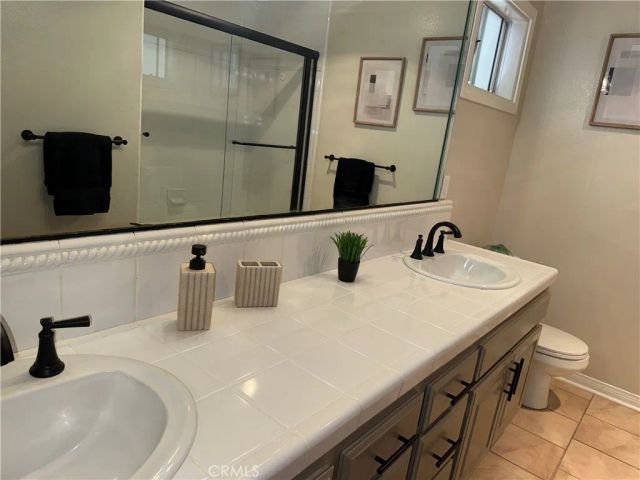 818 S Averill 2, San Pedro, CA 90732