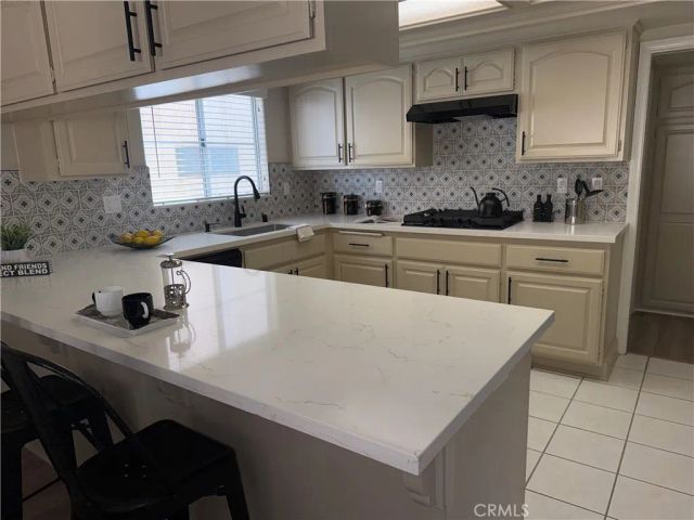 818 S Averill 2, San Pedro, CA 90732