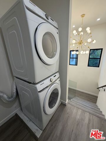 6245 Mclaren, Woodland Hills, CA 91367