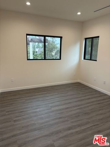 6245 Mclaren, Woodland Hills, CA 91367