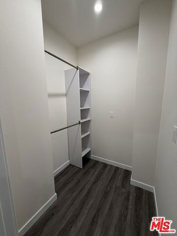 6245 Mclaren, Woodland Hills, CA 91367