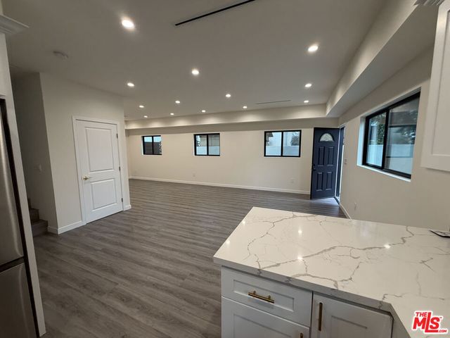 6245 Mclaren, Woodland Hills, CA 91367