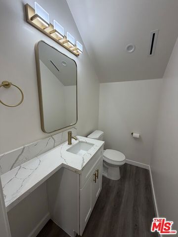 6245 Mclaren, Woodland Hills, CA 91367