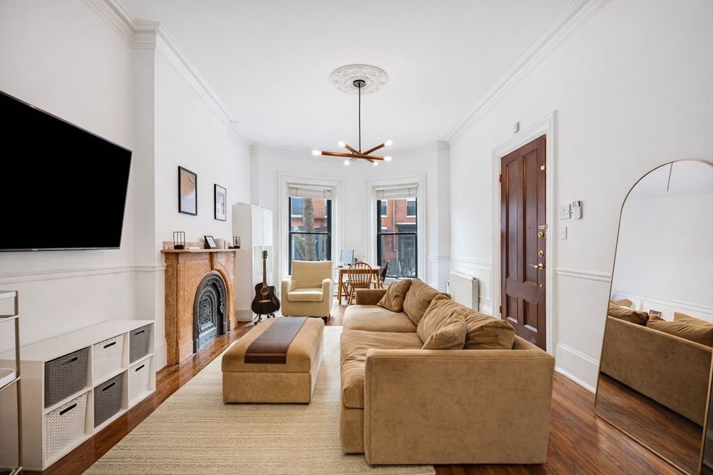 79 Waltham St. 2, Boston, MA 02118