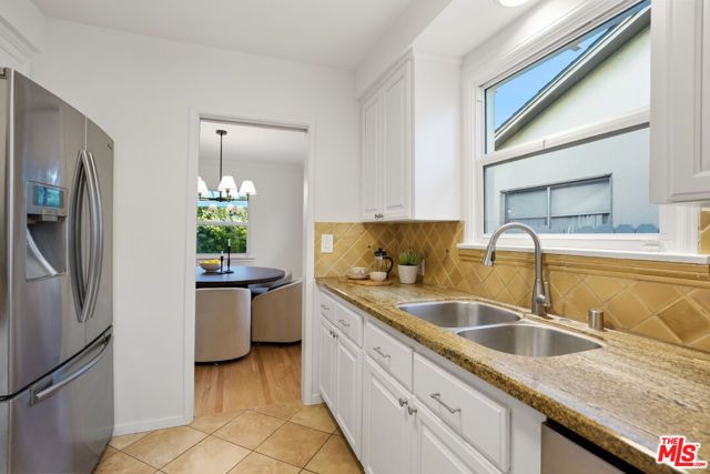 12540 Albers Street, Valley Village, CA 91607