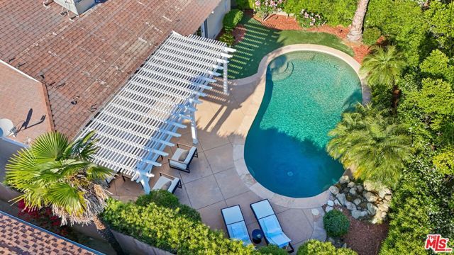12540 Albers Street, Valley Village, CA 91607