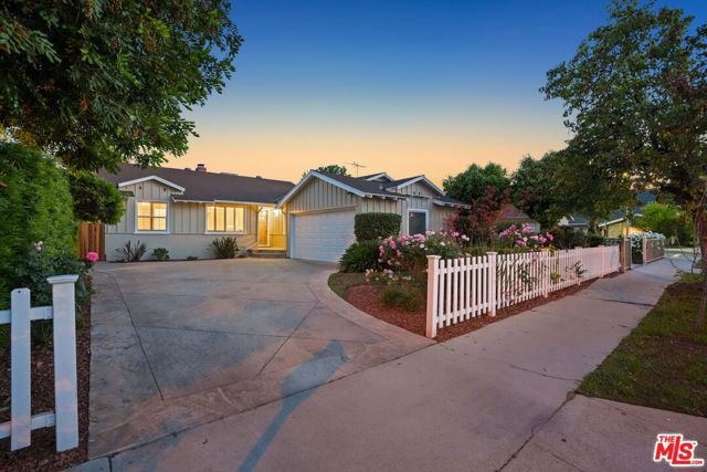 12540 Albers Street, Valley Village, CA 91607