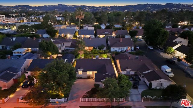 12540 Albers Street, Valley Village, CA 91607