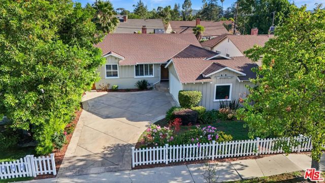 12540 Albers Street, Valley Village, CA 91607