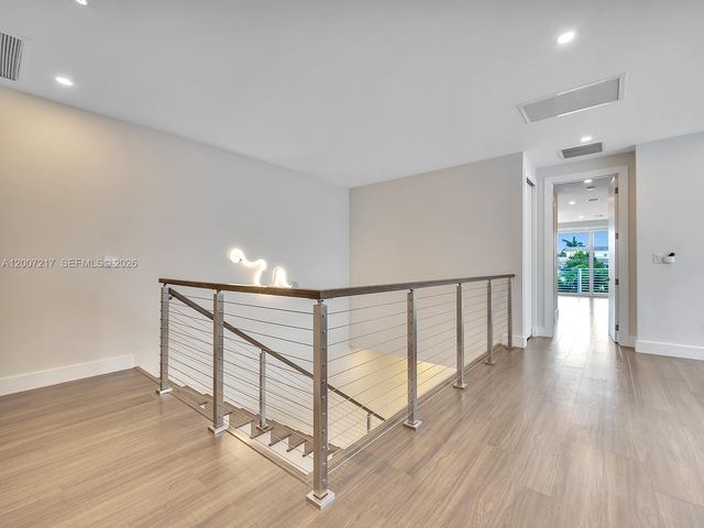 1808 Coral Ridge Dr, Fort Lauderdale, FL 33305