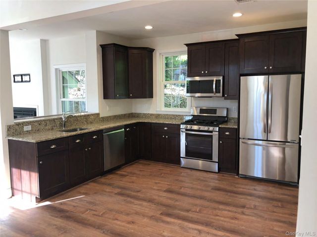 105 Liberty Avenue, Port Jefferson, NY 11777