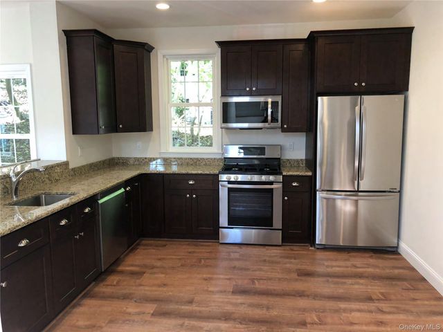 105 Liberty Avenue, Port Jefferson, NY 11777