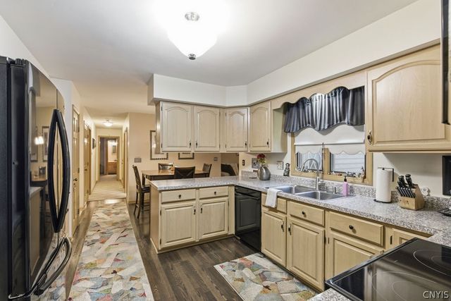 103 Cadenza Lane, Salina, NY 13088