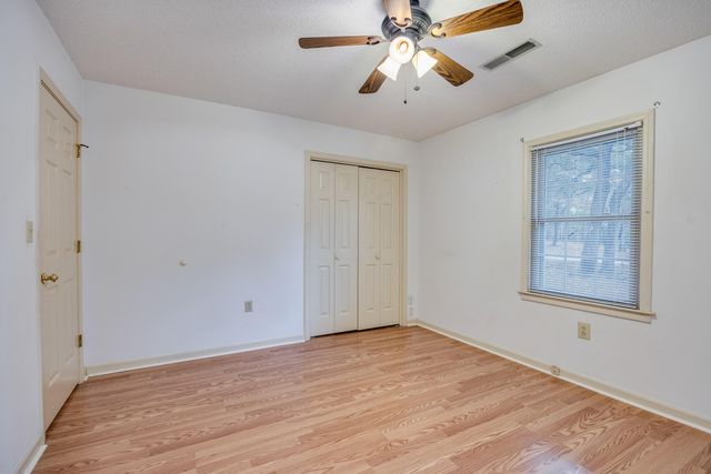 7085 Meeting House Road, Dalzell, SC 29040