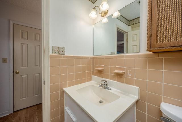 7085 Meeting House Road, Dalzell, SC 29040