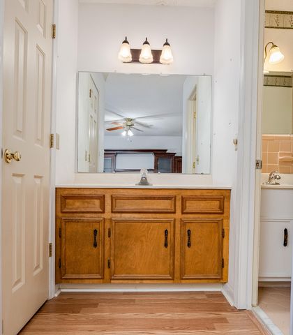 7085 Meeting House Road, Dalzell, SC 29040