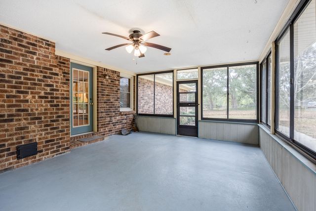 7085 Meeting House Road, Dalzell, SC 29040