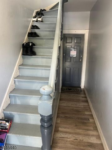 216 Inslee Pl 2, Elizabeth City, NJ 07206