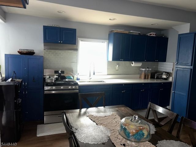 216 Inslee Pl 2, Elizabeth City, NJ 07206