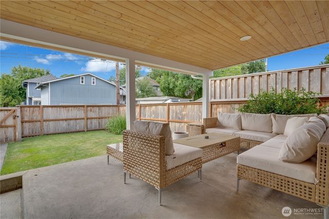 4408 N 9th Street, Tacoma, WA 98406