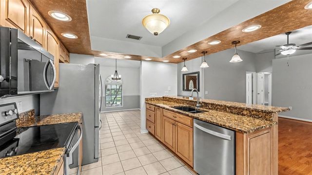 6625 FORESTWOOD DRIVE W, Lakeland, FL 33811