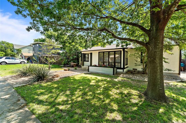 5011 W Frances PL, Austin, TX 78731