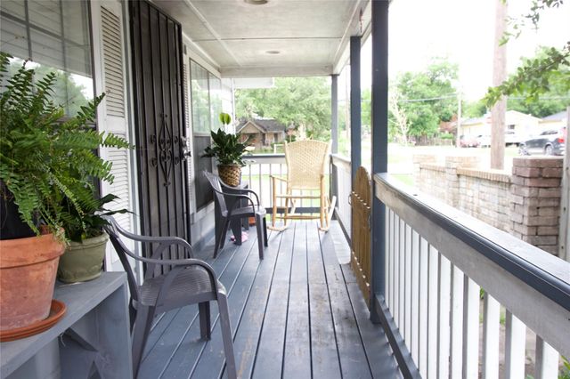 4604 Octavia Street, Houston, TX 77026