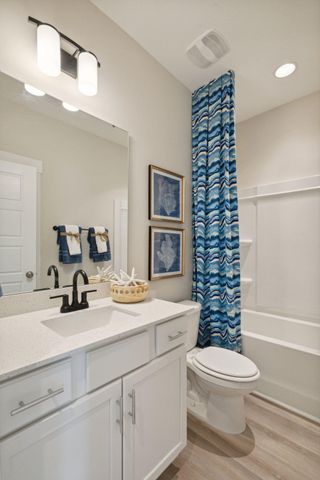 424 Swaying Pine Lane, Summerville, SC 29486