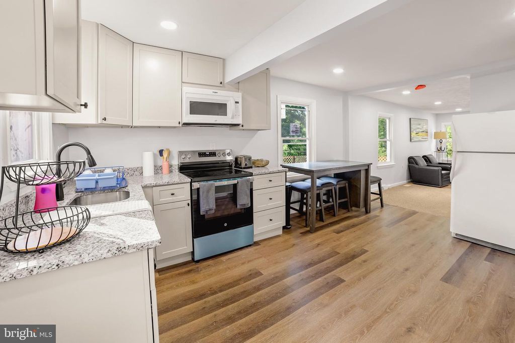 880 BALTIMORE ANNAPOLIS BLVD, Severna Park, MD 21146