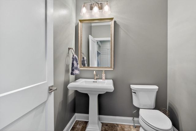 4728 Red Oak Court, Bettendorf, IA 52722